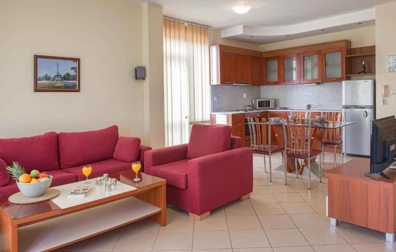 Garden Of Eden Pmg Apartments Sveti Vlas Exterior foto