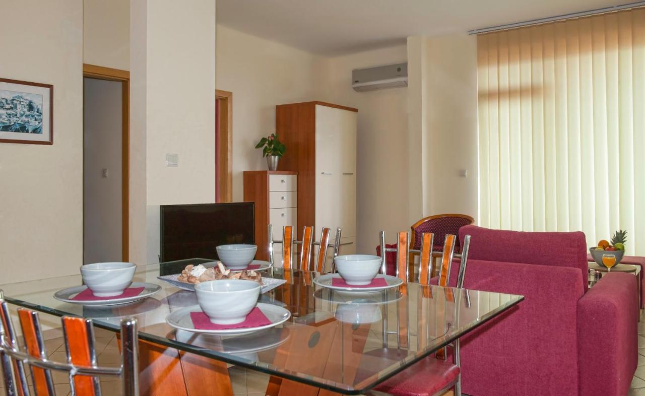 Garden Of Eden Pmg Apartments Sveti Vlas Exterior foto