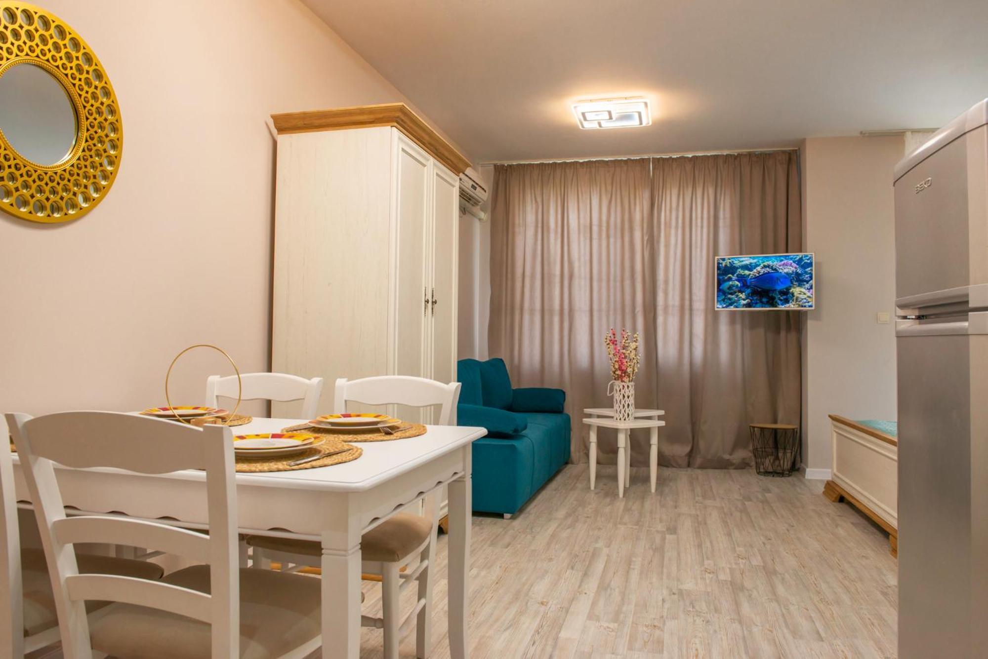 Garden Of Eden Pmg Apartments Sveti Vlas Exterior foto