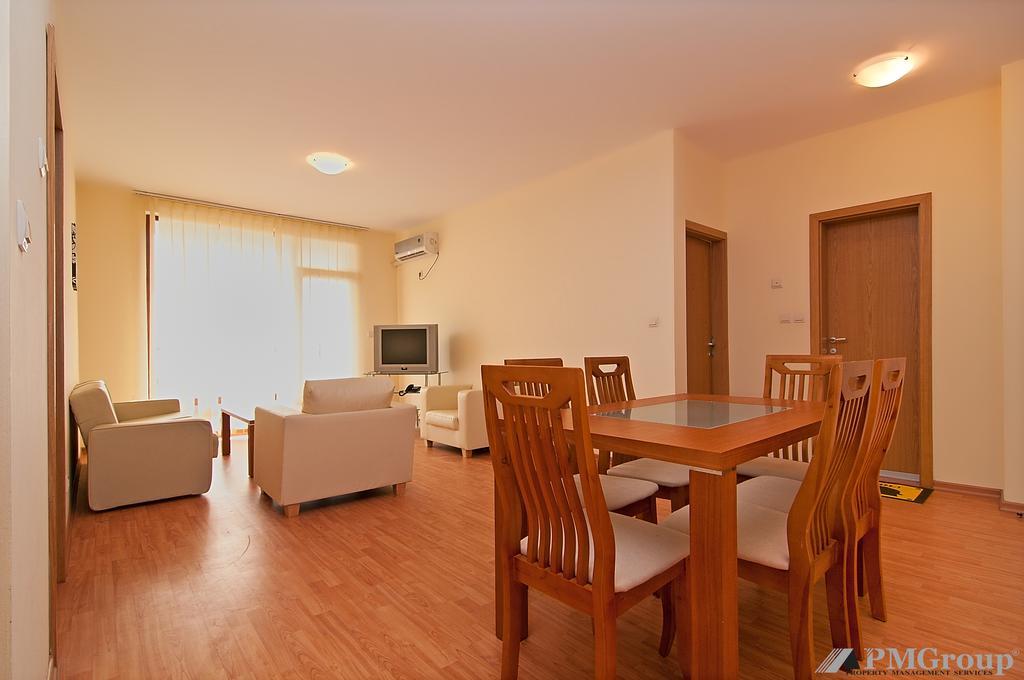 Garden Of Eden Pmg Apartments Sveti Vlas Quarto foto